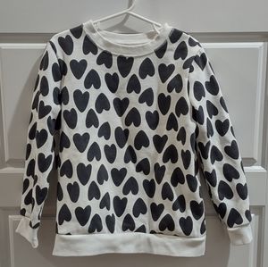 Cat and Jack girls heart print sweatshirt